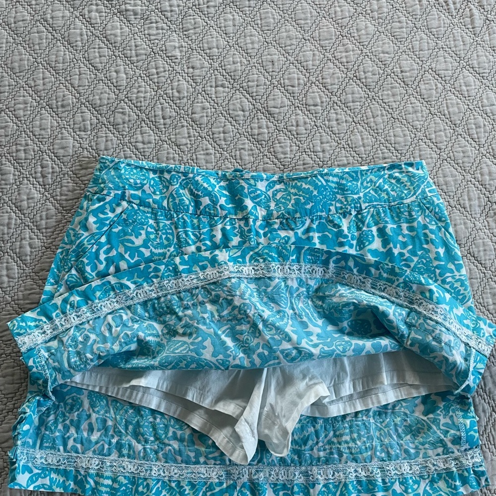 Lily Pulitzer skort!  Seashell print.  Perfect condition! New without tags. - Picture 3 of 4